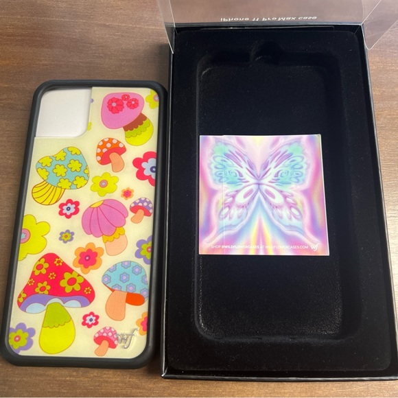 Wildflower Groovy Shroom iPhone Case Size 6.5” Limited Edition, Durable, Fitted - Picture 8 of 16